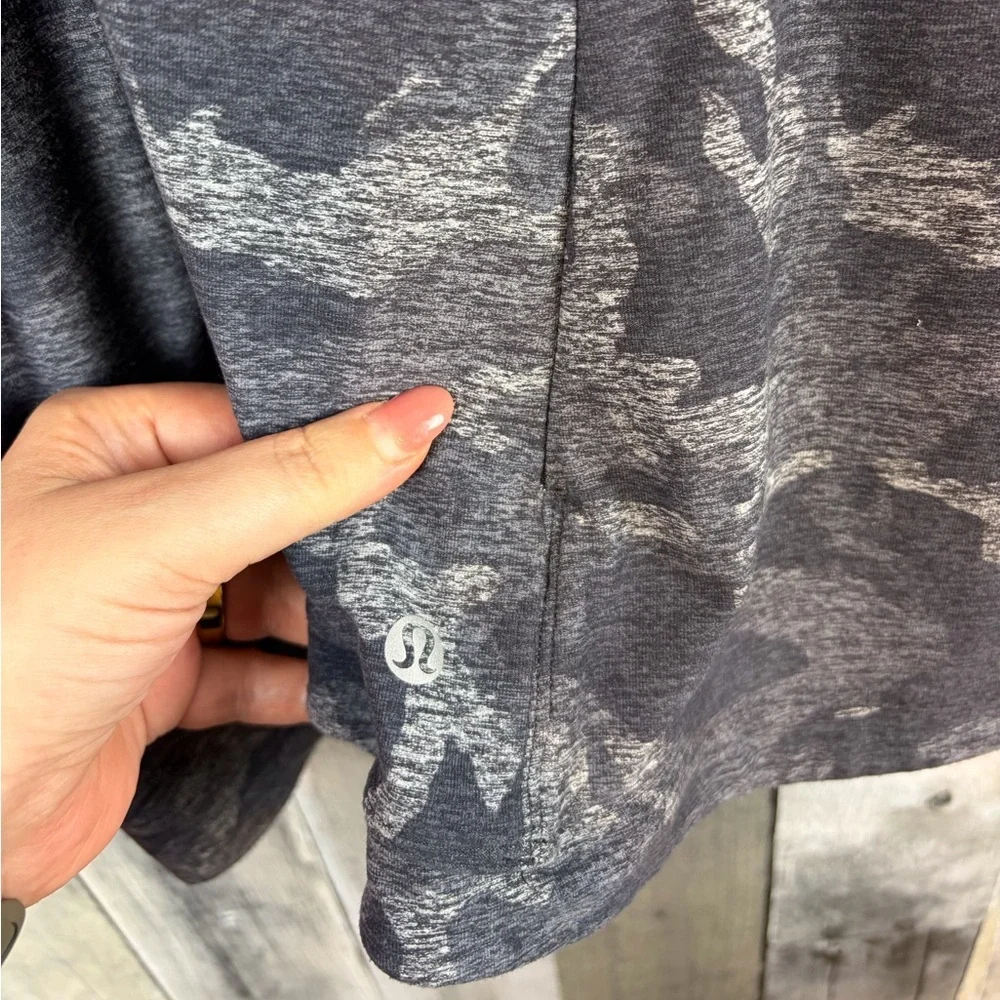 Lululemon Runderful Long Sleeve in Incognito Camo HTR Black Size 12.